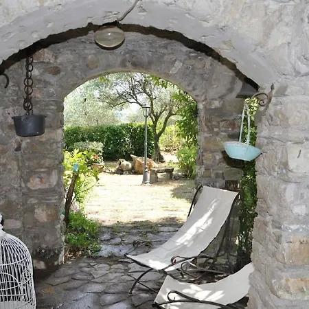 Casale Del Nespolo *